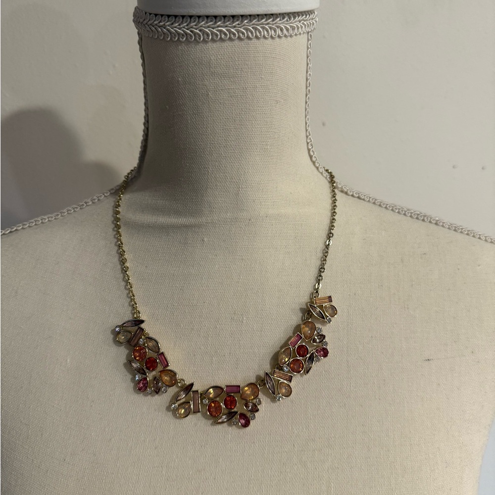 Elegant Gold and Red Gemstone Necklace